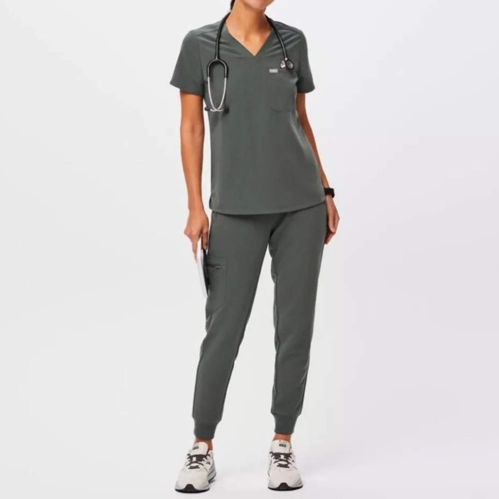 FIGS Bonsai Scrub pants XS